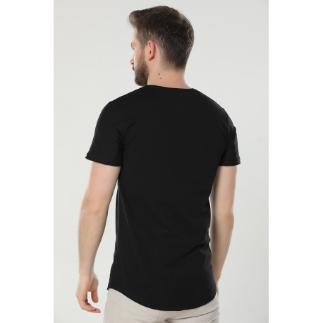 تیشرت مشکی طرحدار