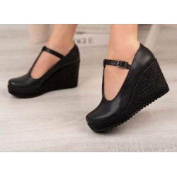 کفش لژدار زنانه