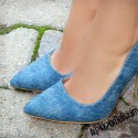 کفش پاشنه دار طرحدار زنانه
